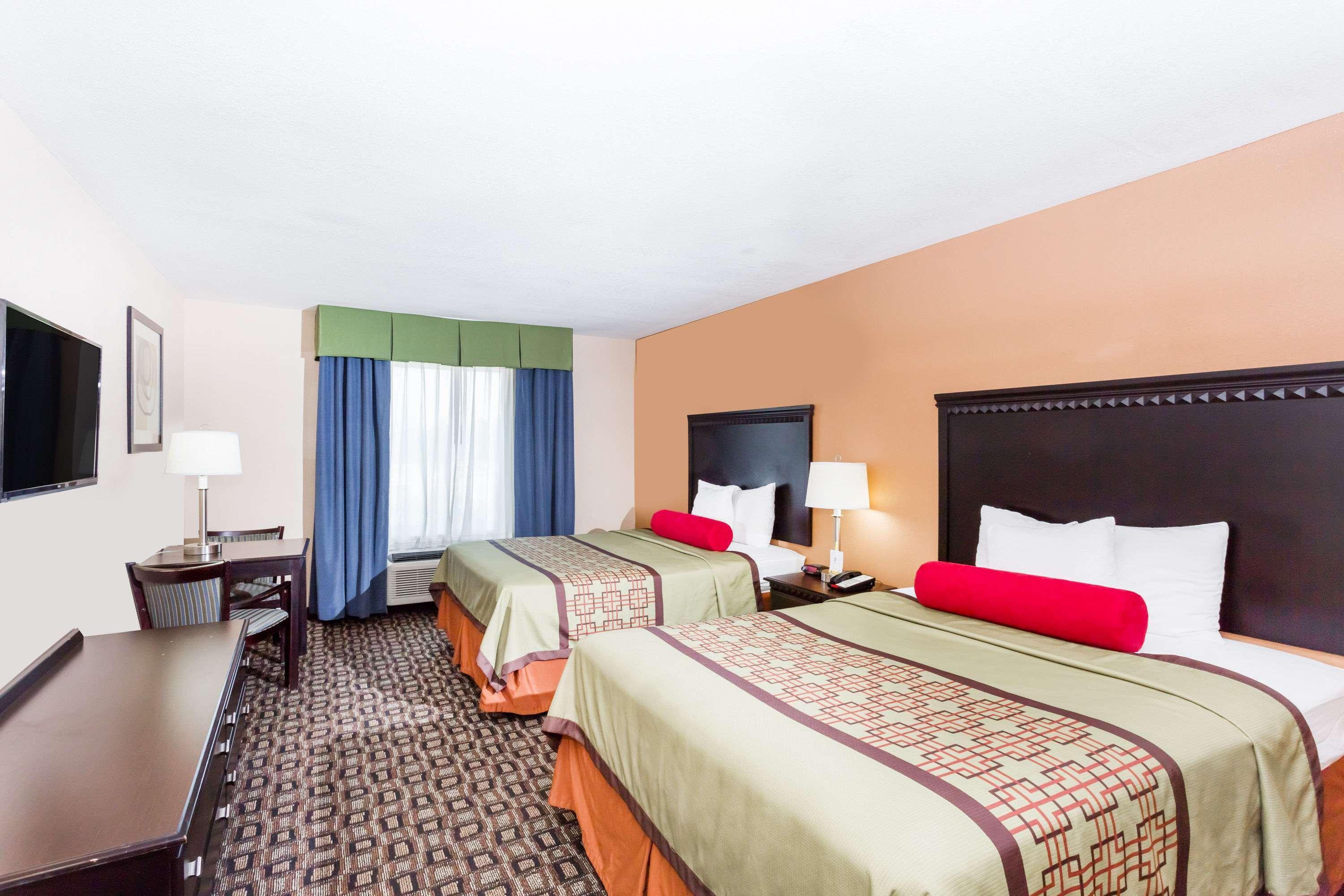 Days Inn & Suites By Wyndham Savannah North I-95 Port Wentworth Exteriér fotografie