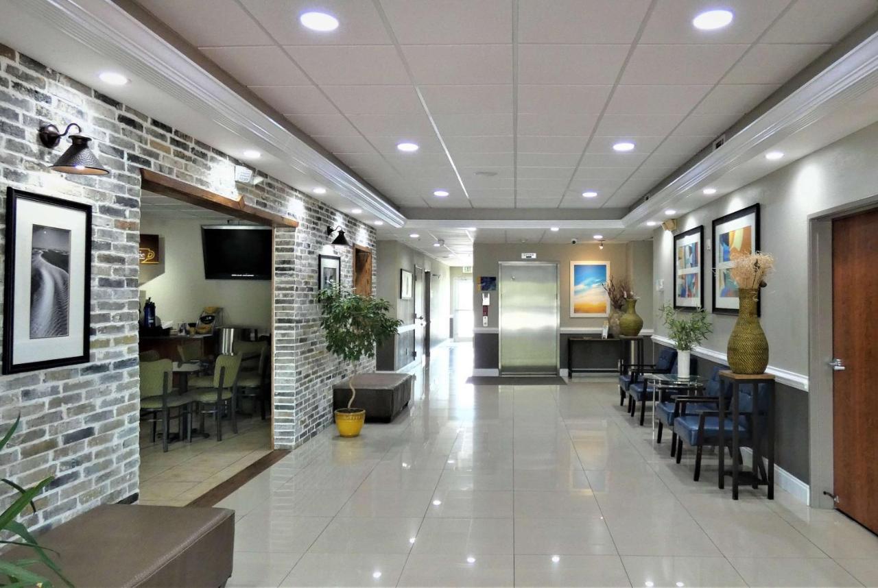 Days Inn & Suites By Wyndham Savannah North I-95 Port Wentworth Exteriér fotografie